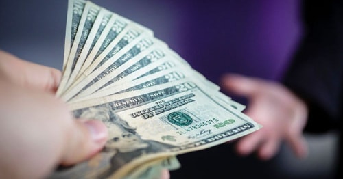Tỷ giá USD hôm nay 4/1: Đối mặt nhiều yếu tố bất ổn
