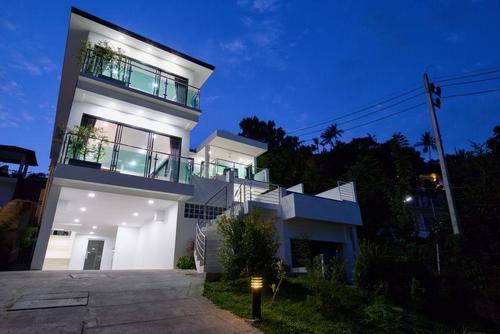 6 Bedroom Luxury Villa in Koh Samui, Thailand | VillaGetaways
