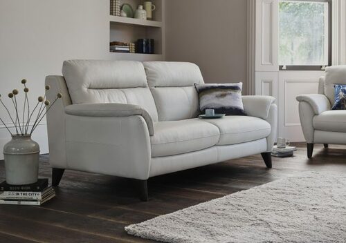 Những mẹo hay để làm sạch ghế sofa da